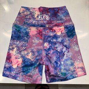 FLEO High Rise Biker Shorts XS NWOT